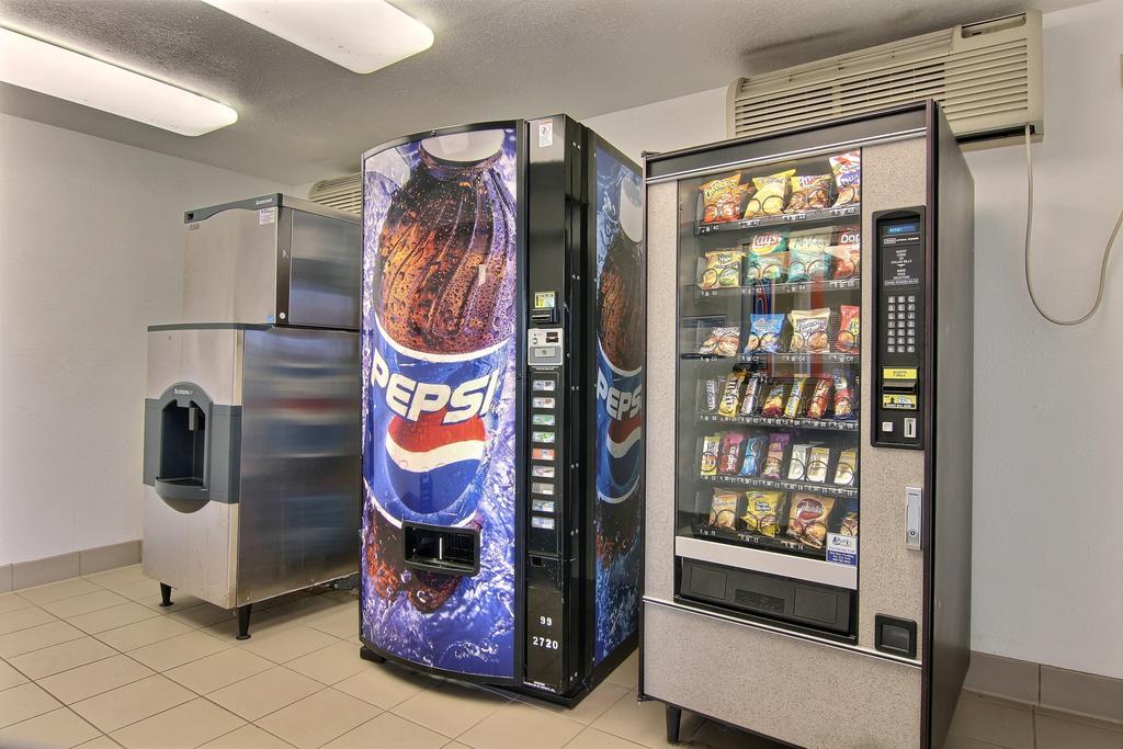Motel 6-Bismarck, Nd Экстерьер фото