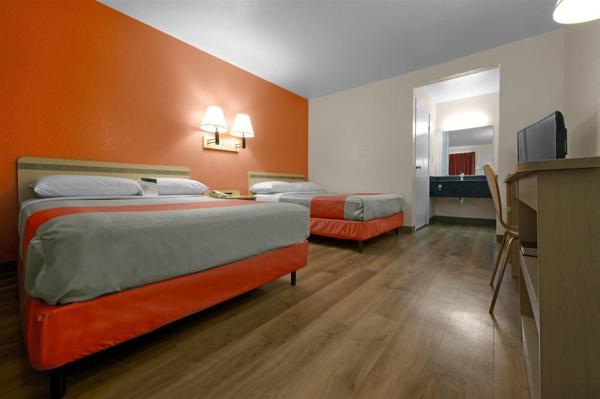 Motel 6-Bismarck, Nd Экстерьер фото